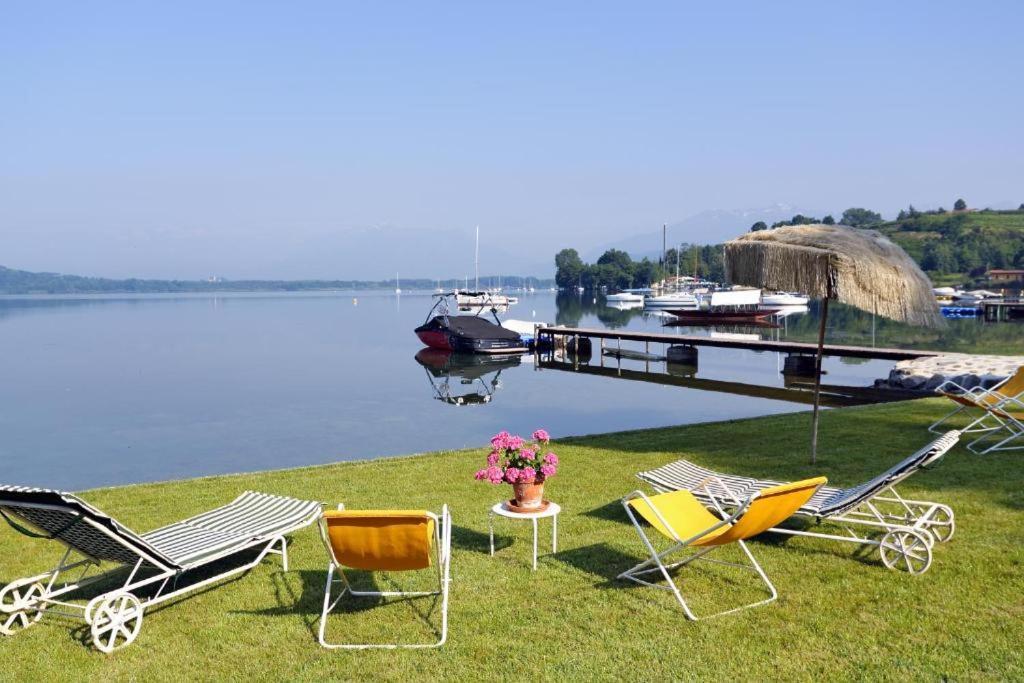 Il Giardino Sul Lago Apartment Вивероне Екстериор снимка