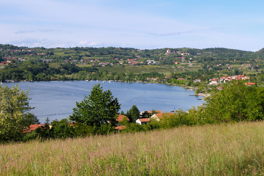 Il Giardino Sul Lago Apartment Вивероне Екстериор снимка